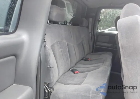 2002 Chevrolet Silverado 1500 Ls from USA, damaged, VIN 2GCEC19T921288737